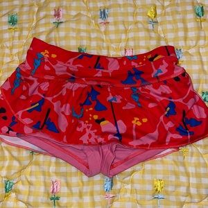 REÍ Shorts Sz 10/12 rash guard skirted Swim Play Skorts multicolor Summer